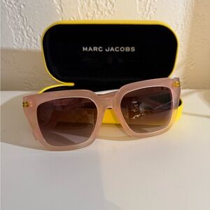 Brand New! Marc Jacob’s sunglasses. Beautiful! Includes box and cloth.